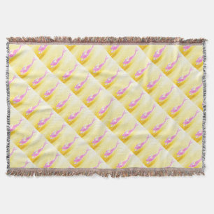 Manta sirenas rosa bajo el agua nadando amarillo