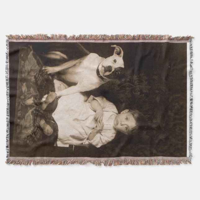 Manta Tejida alrededor de 1910 pitbull y baby RPPC (Anverso)