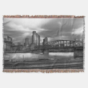 Manta Tejida Ciudad - Pittsburgh, PA - puente BW de Smithfield