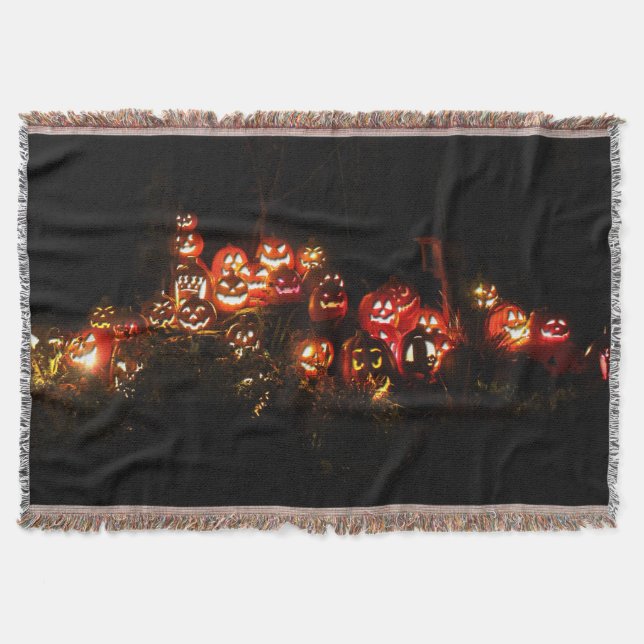 Manta Tejida Escena de Halloween llena de Jack-O-Lanterns (Anverso)