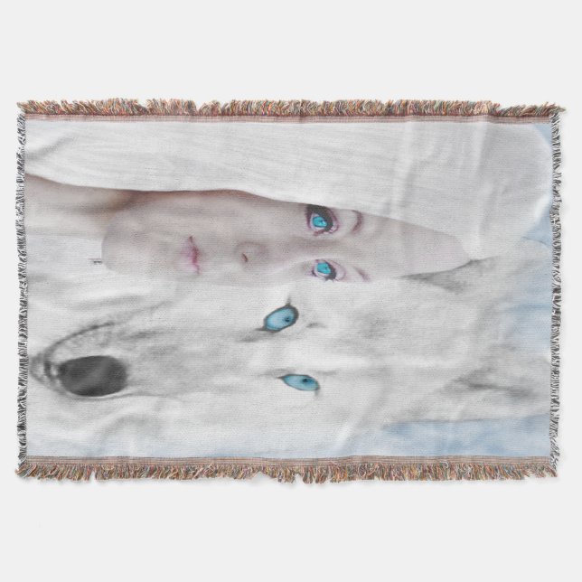 Manta Tejida Nieve Lobo Blanco Lady Blue Eyes (Anverso)