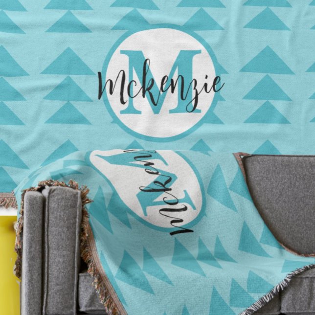 Manta Tejida Patrón de Aqua de triángulo geométrico monogramo (Subido por el creador)