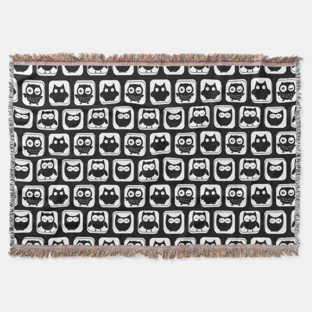 Manta Tejida Patrón de búho blanco y negro (Anverso)