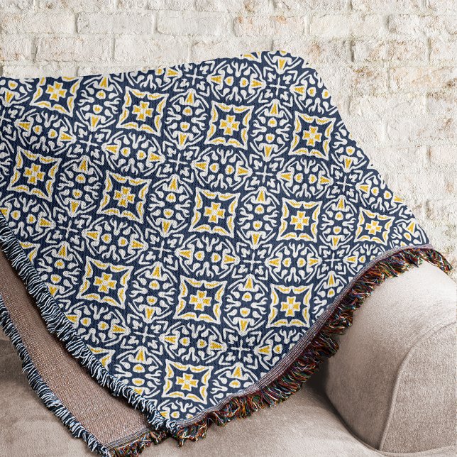 Manta Tejida Patrón de mosaico marino y mediterráneo blanco (Subido por el creador)