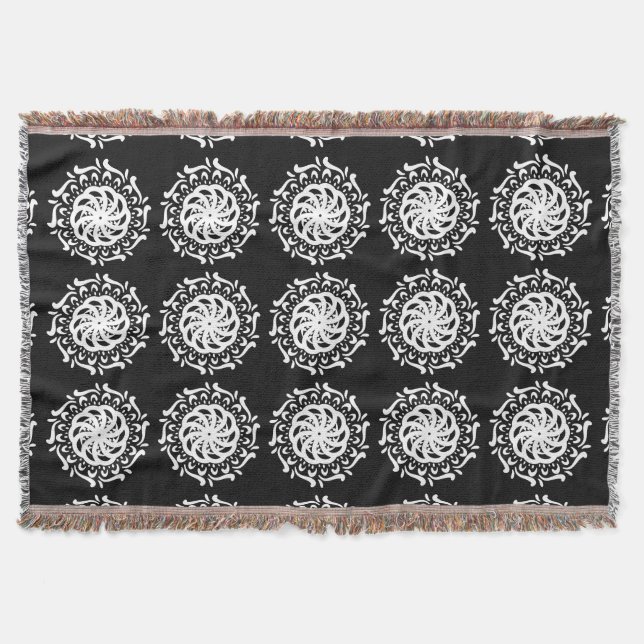 Manta Tejida Raven Mandala (Anverso)