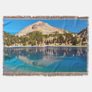 Manta Tejida Reflejos en el lago Helen, Lassen Volcánico