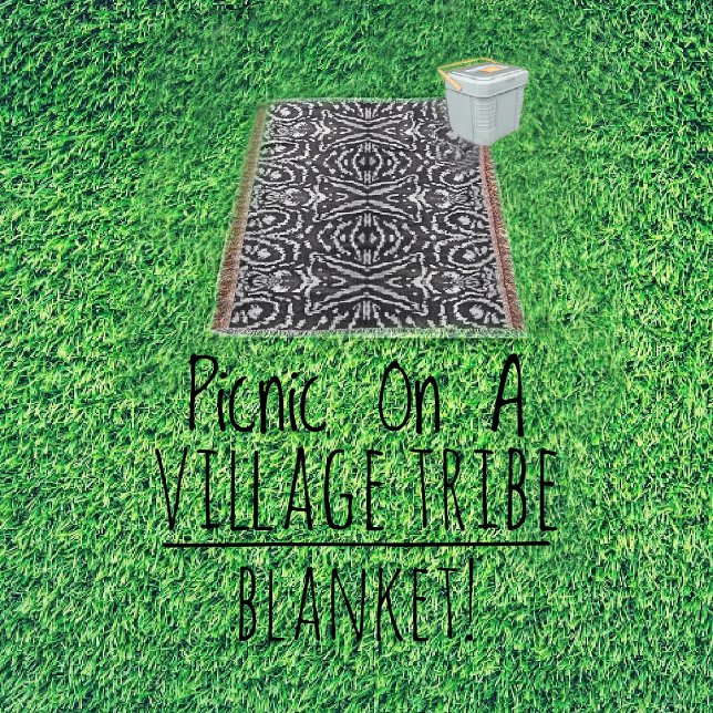 Manta Tribuna de la aldea (Subido por el creador)