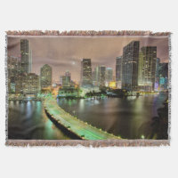 Ventajas del puente a través del canal a Miami