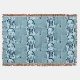 Manta "Woman in Blue" Premium Canvas