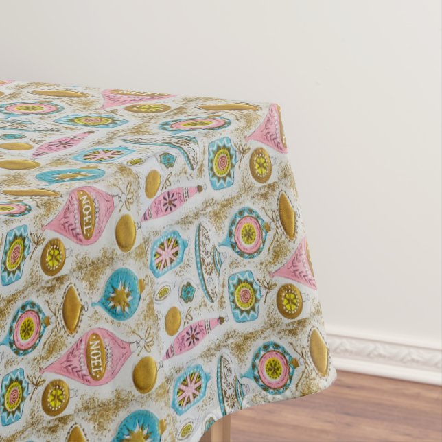 Mantel Adornos Navideños Modernos de Mediados de Siglo (In Situ)