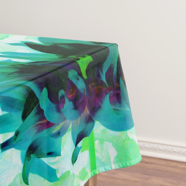 Mantel Asombroso Cactus Verde azulado y Negro Dahlia (In Situ)