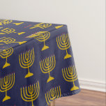 Mantel Azul oscuro elegante | Chanukah Hanukkiyah | MENOR<br><div class="desc">Elegante mantel de MENORAH azul oscuro de medianoche, que se muestra con menorah de oro falso en un patrón de baldosas. Este es un diseño minimalista, simple y elegante, especialmente adecuado para sus celebraciones de Hanukkah. Disponible en otros colores, o puede cambiar el color pulsando sobre Personalizar Más adelante y...</div>