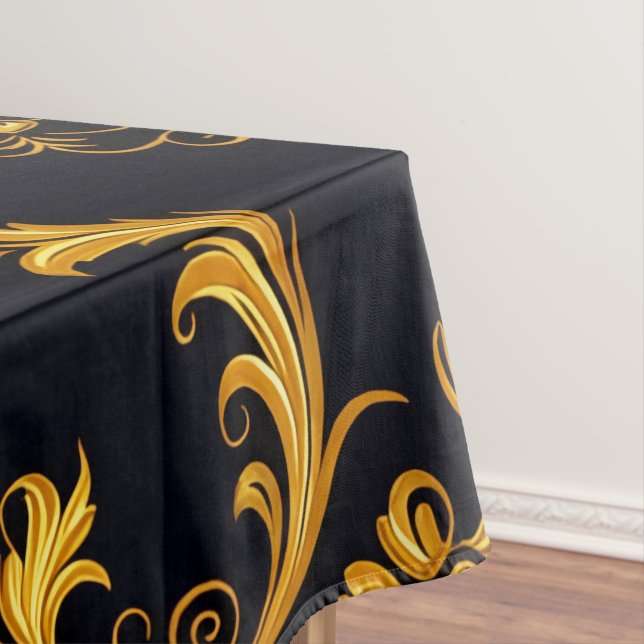 Mantel "Barockes Ornament-Muster in Gold und Schwarz" (In Situ)