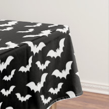 Big White Bats Halloween Tableclov