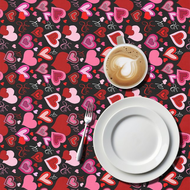 Mantel Black Pink Red Hearts Love Pattern (Subido por el creador)