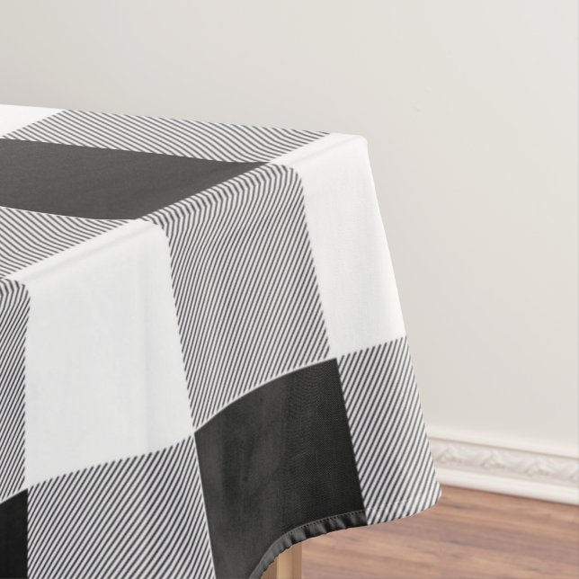 Mantel Black White Buffalo Gingham Check Plate Holiday (In Situ)