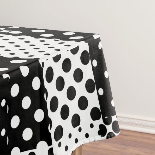 Mantel Black White Fashion Polka Dots Style Design  (Subido por el creador)