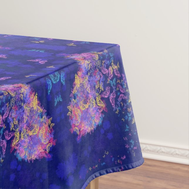 Mantel Butterflies Hearts Tablecloth (In Situ)