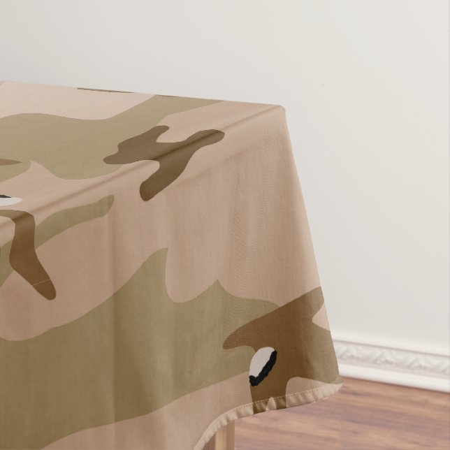 Mantel Camuflaje del desierto con guijarros, militares, e (In Situ)