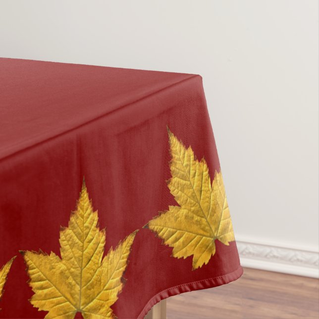 Mantel Canadá Tablecloth Canada Maple Leaf Tablecloth (In Situ)