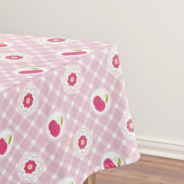 Mantel Cherry Picnic Tablecloth (In Situ)