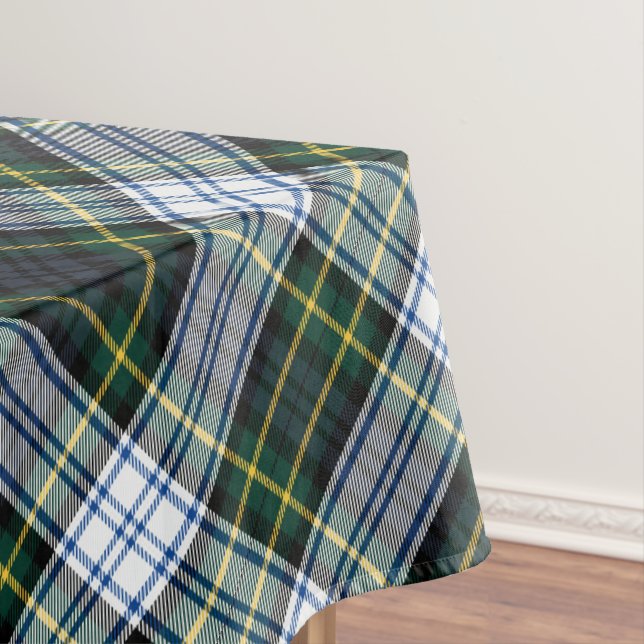 Mantel Clan clásico de plaid Gordon Rustic Tartan (In Situ)