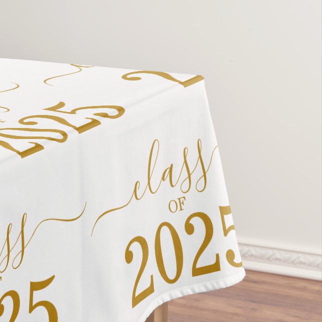 Mantel Clase de 2025 Elegant Gold Script (In Situ)