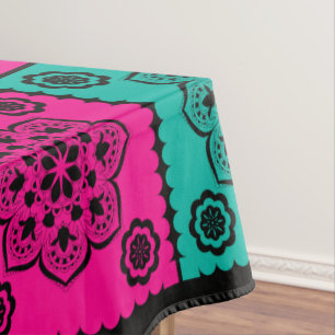 Mantel Colorido Papel Picado Mexicano sobre Negro