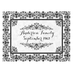 Mantel Damasco monogramed elegante