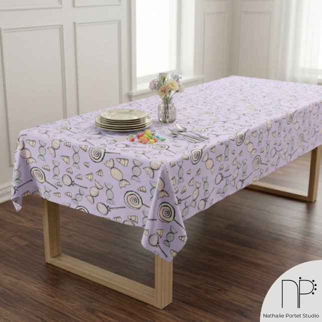Mantel de mesa de fiesta con tema de dulces (Hand drawn candy theme party tablecloth for a sweet birthday or baby shower celebration)