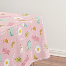 Desayuno dulce con tostadas, bacon y huevos en ros