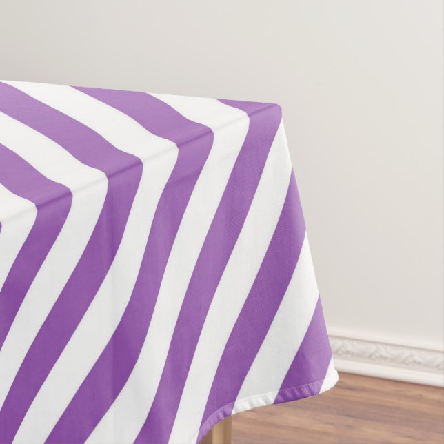 Mantel Diagonal purple and white stripes pattern (In Situ)