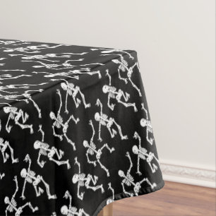 Mantel Diseño de esqueletos danzantes