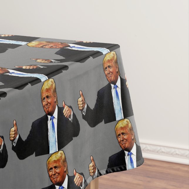 MANTEL DONALD TRUMP TABLECLOTH (In Situ)