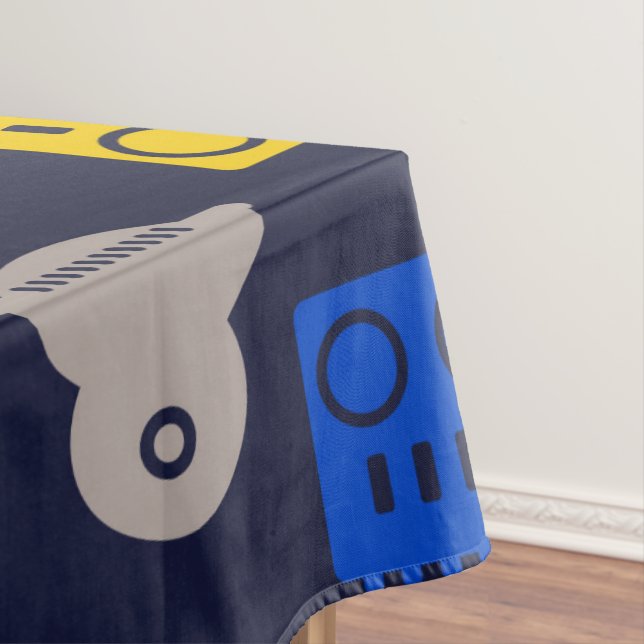 Mantel Doodle Alien Spaceship y Patrón Robot (In Situ)