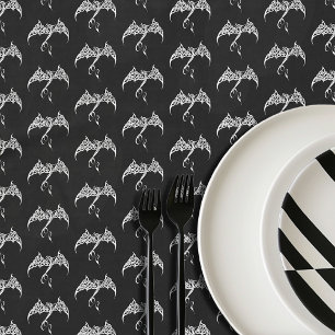 Mantel Dragón Tribal Celta con Nudos en Negro y Blanco Fa