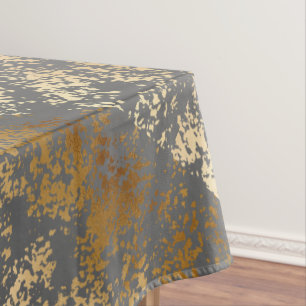 Mantel elegantes brochas de oro y gris