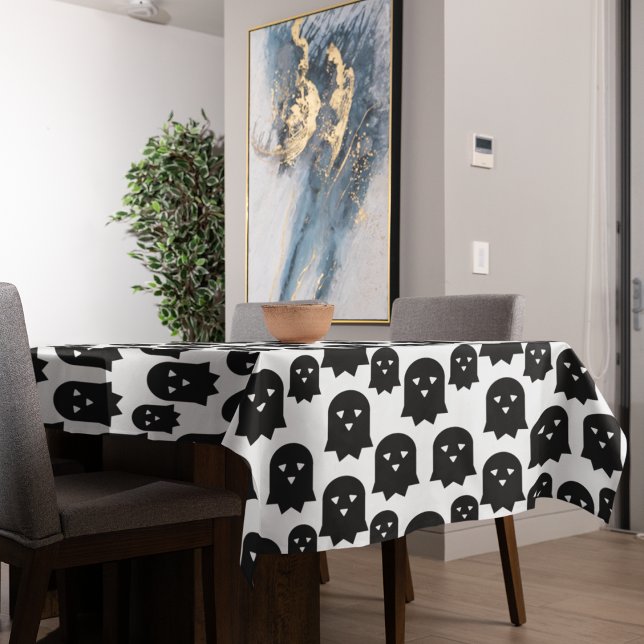 Mantel Fantasma volador (ghost tablecloth)