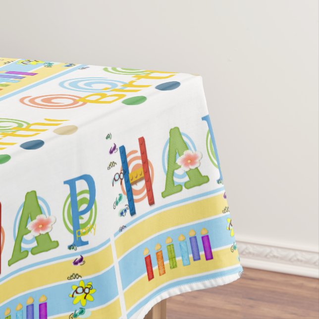 Mantel Feliz Cumpleaños Tablecloth (In Situ)