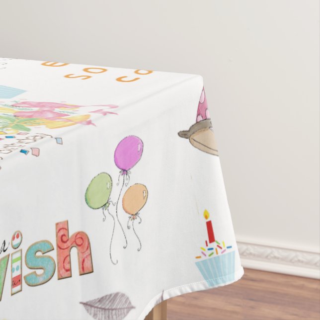 Mantel Feliz Cumpleaños Tablecloth (In Situ)
