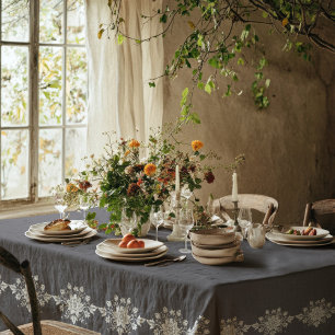 Mantel Floral de Carbón Elegante