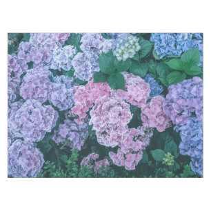 Mantel floral púrpura y rosado precioso del