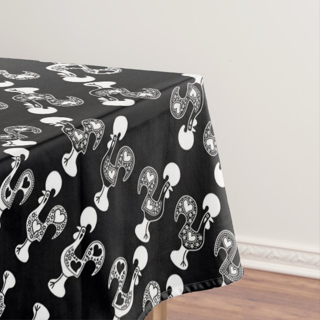 Mantel Galo de Barcelos, Portugal (In Situ)