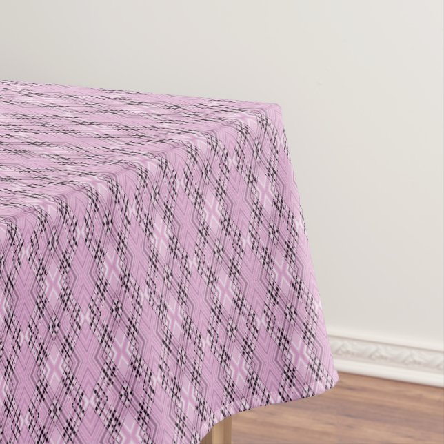 Mantel Geometric pattern retro pink diamonds (In Situ)