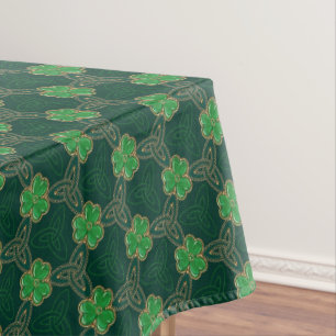 Mantel Geometric St Patricks day Celtic Triskele Shamrock