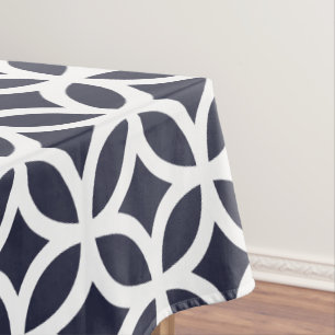 Mantel geométrico del modelo en azul clásico