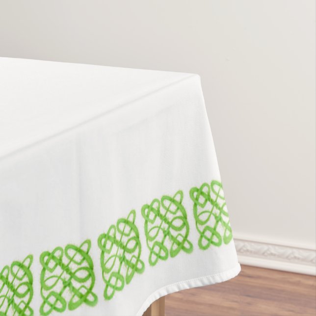 MANTEL GREEN CELTIC KNOT 60x84 (In Situ)
