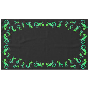 Mantel Green Gecko Lizard sobre el negro