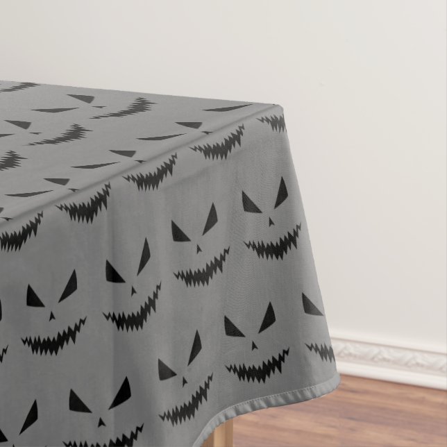 Mantel Halloween Jack OLantern patrón gris facial negro (In Situ)