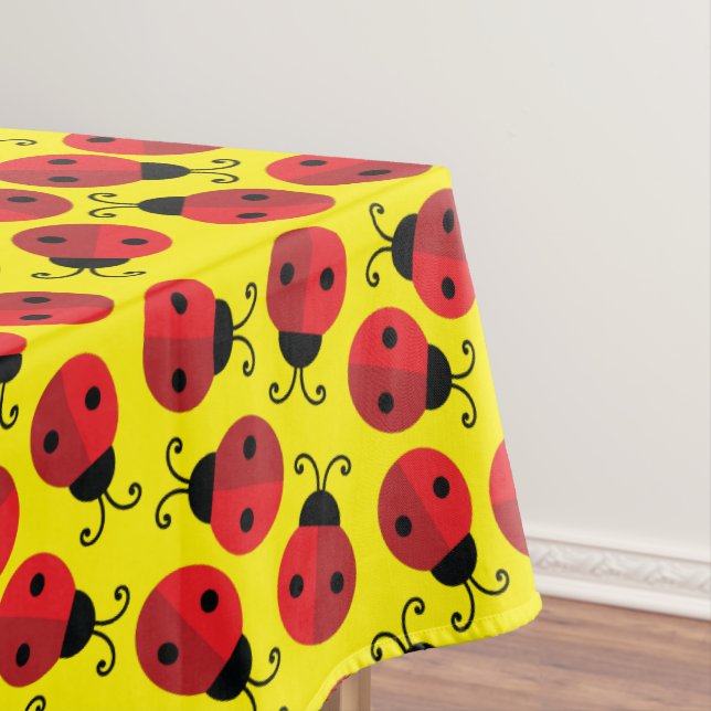 Mantel Lady Bug Cute Kid's Ladybug Birthday Party (In Situ)